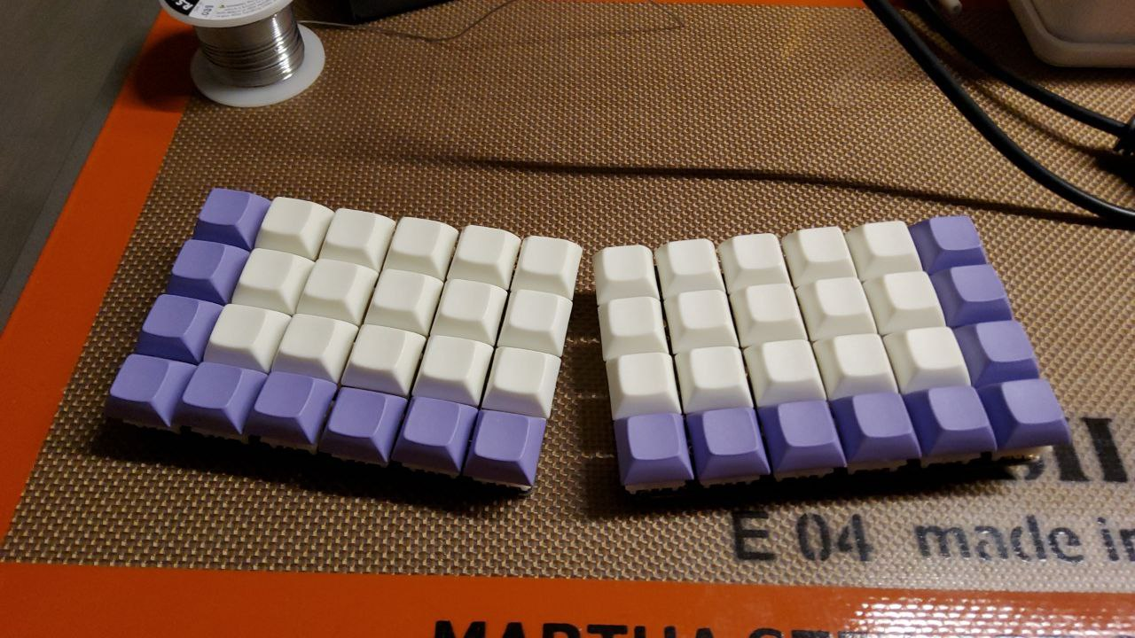 A 48-key grid-layout split keyboard